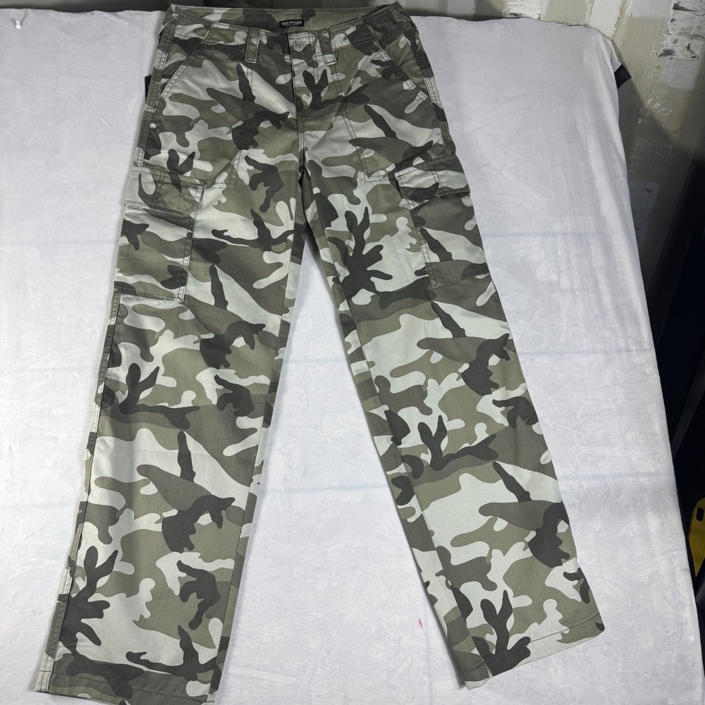NWT True Religion Mens Cargo Pants SN Dusty Green Camo Military Outdoor 27